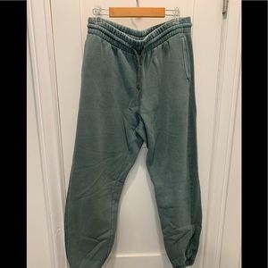 Aritzia Boyfriend sweatpants